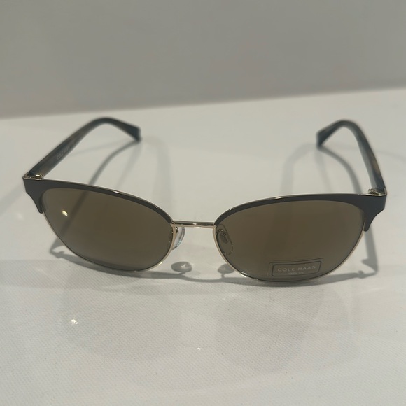 NWT Cole HAAN Unisex Designet Sunglasses with goldtone and brown rim 100% UV. - Picture 1 of 6